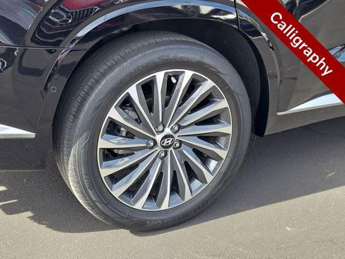Certified 2024 Hyundai Palisade Calligraphy AWD/4WD image 12