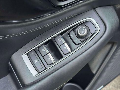 Used 2020 Subaru Outback Limited XT image 16