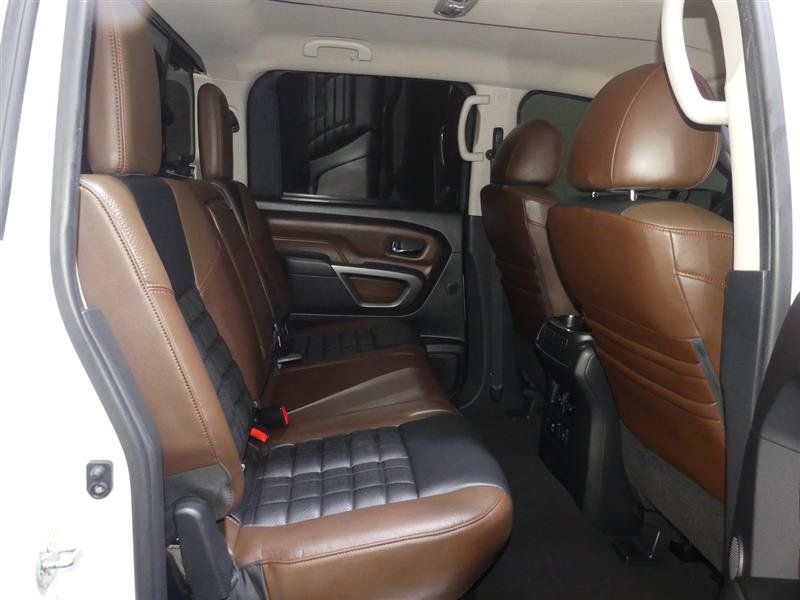 Used 2017 Nissan Titan Platinum Reserve AWD/4WD image 28