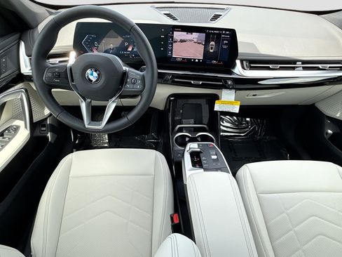 New 2026 BMW X1 xDrive28i w/ Convenience Package AWD/4WD image 16