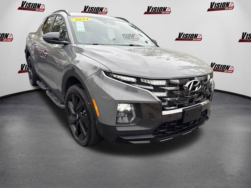 Used 2024 Hyundai Santa Cruz Night AWD/4WD image 3