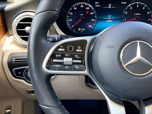 Certified 2022 Mercedes-Benz GLC 300 4MATIC w/ Premium Package Lite image 24