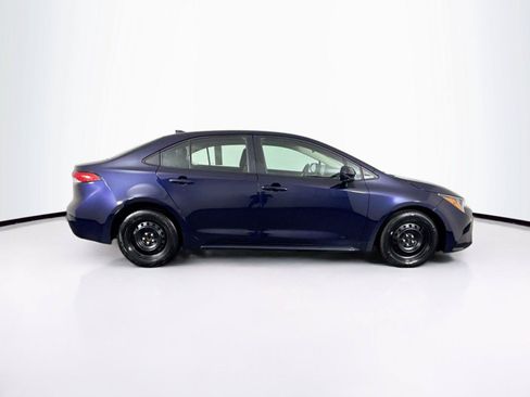 Used 2024 Toyota Corolla LE FWD image 10