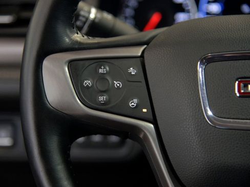 Used 2022 GMC Acadia AT4 w/ Technology Package image 23