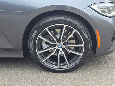 Used 2020 BMW 330i xDrive Sedan w/ Premium Package AWD/4WD image 9