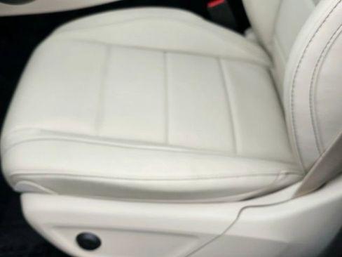 New 2026 Mercedes-Benz GLE 350 4MATIC image 17