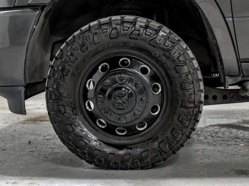Used 2022 RAM 3500 Limited AWD/4WD image 65