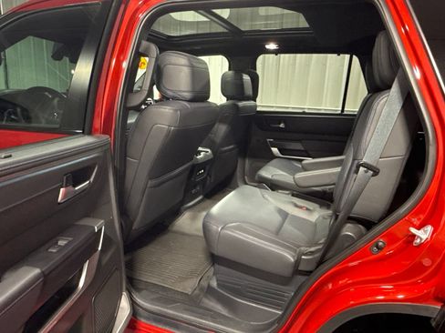 Used 2025 Toyota Sequoia Platinum AWD/4WD image 20