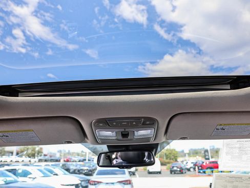 Used 2021 Kia Telluride EX w/ EX Premium Package FWD image 7