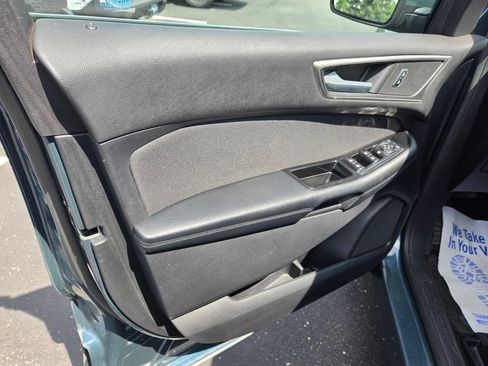 Used 2016 Ford Edge SEL AWD/4WD image 38