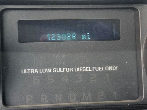 Used 2015 Ford F550 4x4 Crew Cab Super Duty image 13