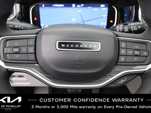 Used 2022 Jeep Wagoneer Series III w/ Premium Group I AWD/4WD image 26