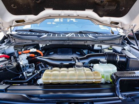 Used 2021 Ford F150 Lariat image 27