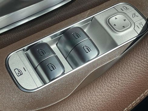 New 2026 Mercedes-Benz GLE 450 4MATIC image 32