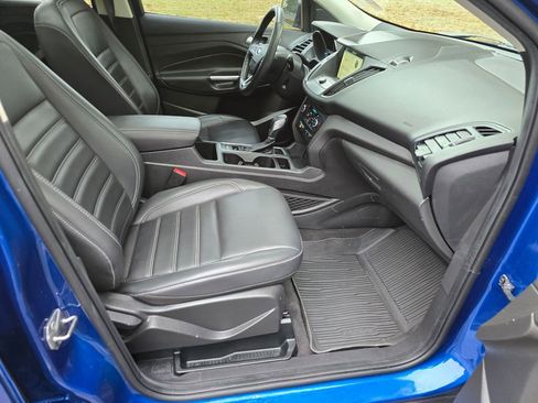 Used 2019 Ford Escape SEL image 13