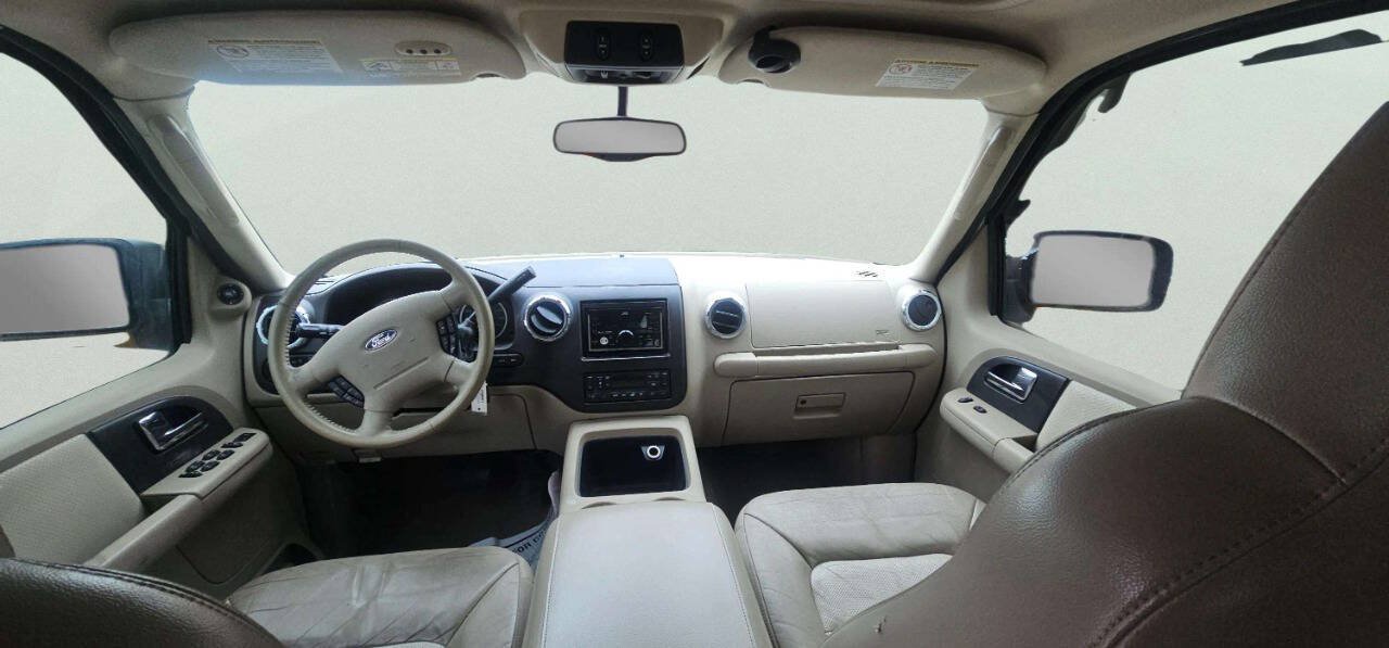 Used 2005 Ford Expedition Eddie Bauer RWD image 8