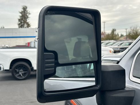 Used 2022 GMC Sierra 2500 SLE image 4