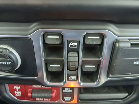 Used 2023 Jeep Gladiator Rubicon w/ LED Lighting Group image 29