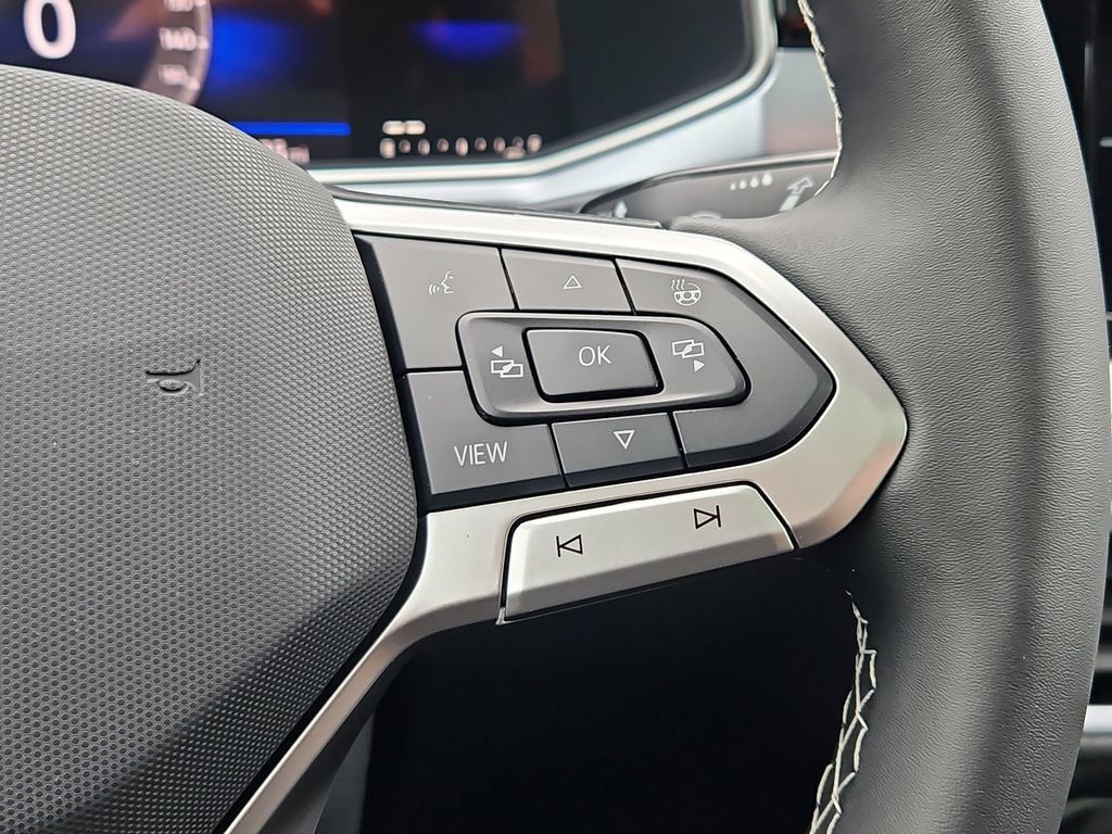New 2026 Volkswagen Taos SE AWD/4WD image 17