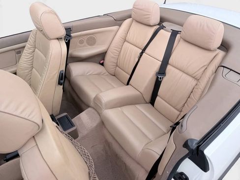 Used 1999 BMW 323i Convertible RWD image 16