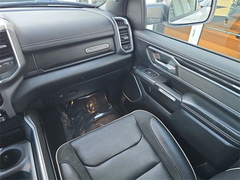 Used 2022 RAM 1500 Laramie w/ Sport Appearance Package image 14