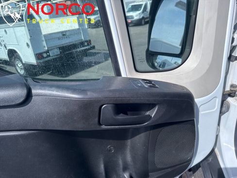 Used 2019 RAM ProMaster 2500 image 17