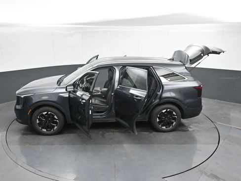 Used 2024 Kia Sorento S FWD image 51