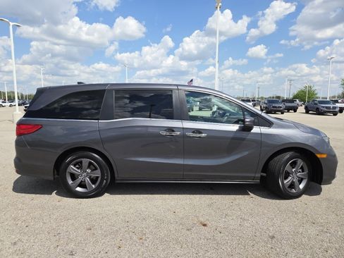 Used 2024 Honda Odyssey EX image 19