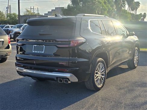 New 2026 GMC Acadia Denali w/ Super Cruise Package image 5