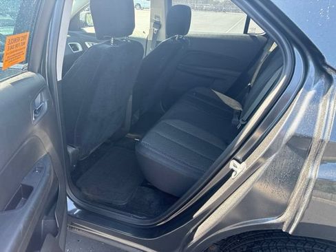 Used 2017 Chevrolet Equinox LT w/ Convenience Package FWD image 10