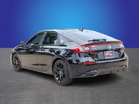 Used 2024 Honda Civic Sport image 6
