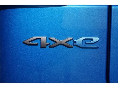 Used 2023 Jeep Wrangler Unlimited w/ Cold Weather Group AWD/4WD image 11