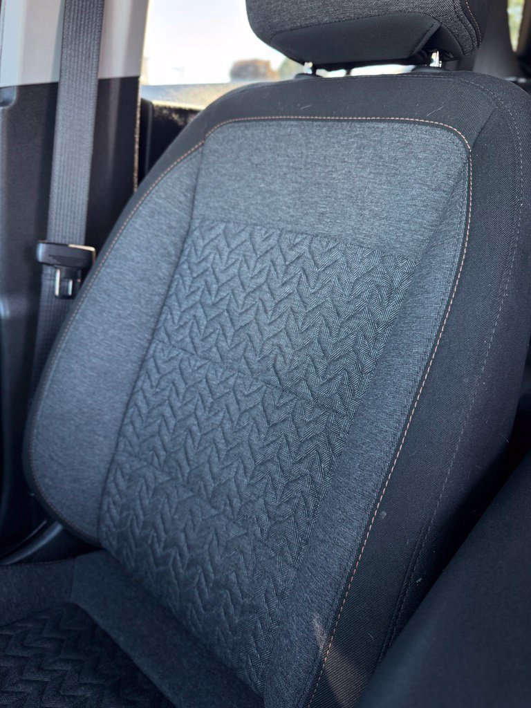 Used 2022 Chevrolet Equinox LT FWD image 31