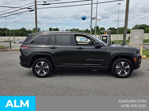 Used 2024 Jeep Grand Cherokee Limited 4xe AWD/4WD image 13