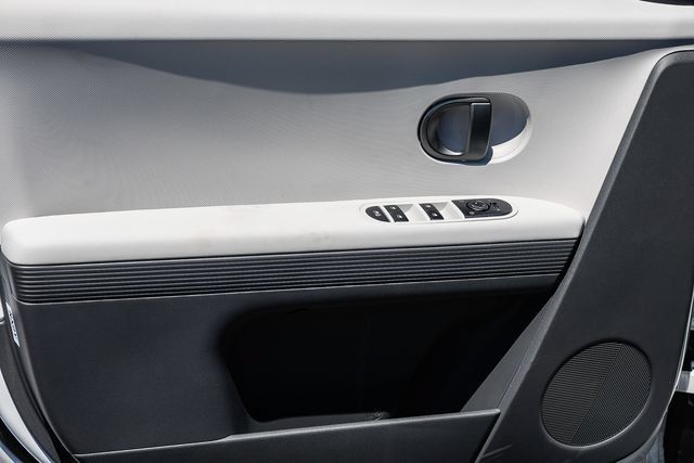 New 2026 Hyundai Ioniq 5 SEL RWD image 24
