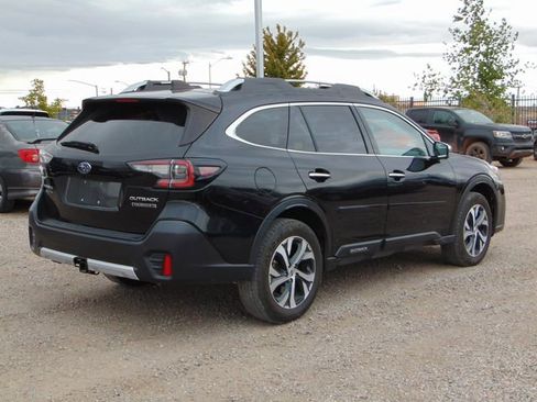 Used 2021 Subaru Outback Touring XT AWD/4WD image 4