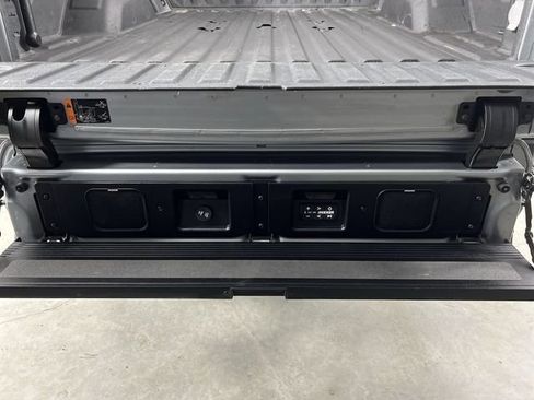 Used 2024 GMC Sierra 2500 AT4X AWD/4WD image 35