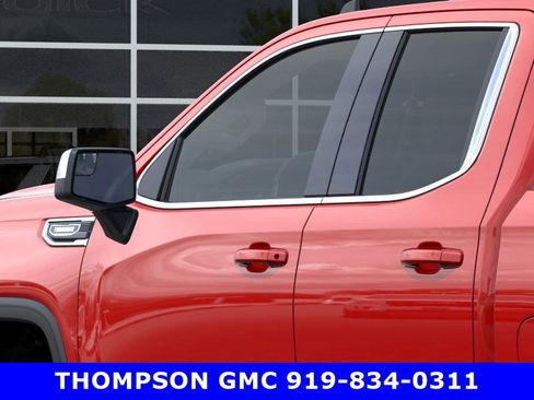 New 2025 GMC Sierra 1500 SLE w/ Preferred Package image 12