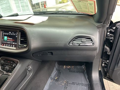 Used 2022 Dodge Challenger R/T w/ Plus Package image 24