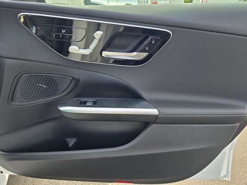 New 2026 Mercedes-Benz C 300 4MATIC Sedan image 24