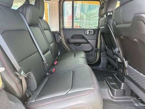 New 2026 Jeep Wrangler Unlimited Rubicon image 9