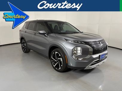 Used 2024 Mitsubishi Outlander SE