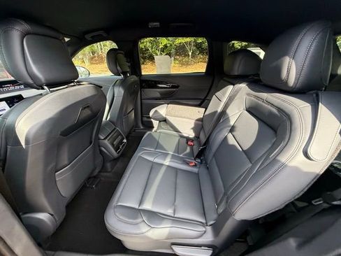 New 2025 Lincoln Nautilus Premier w/ Jet Appearance Package image 13