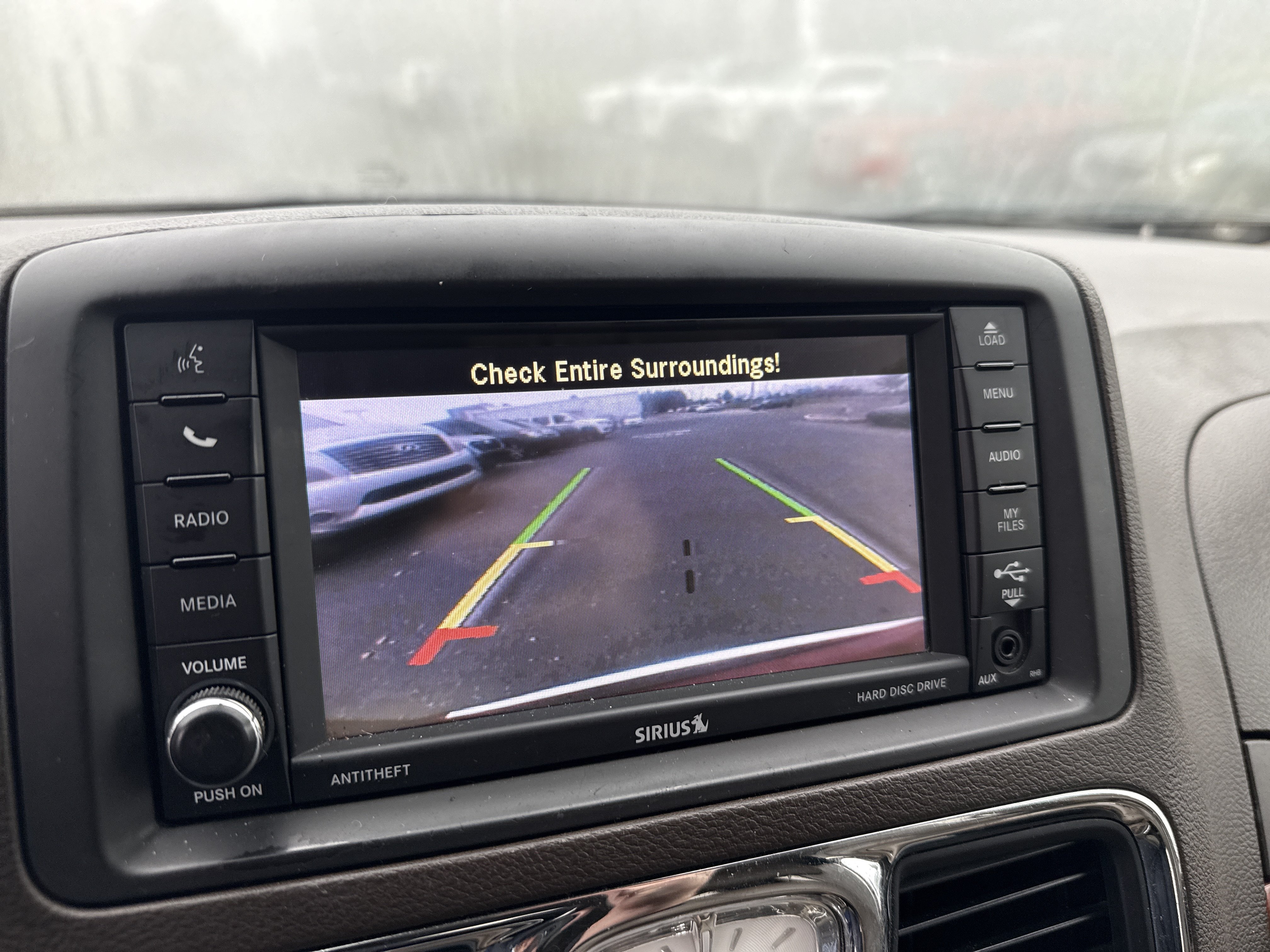Used 2014 Chrysler Town & Country Touring-L w/ Driver Convenience Group FWD image 26