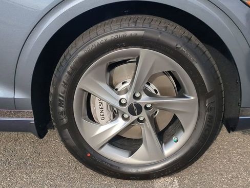 New 2026 Genesis GV70 2.5T Advanced image 10