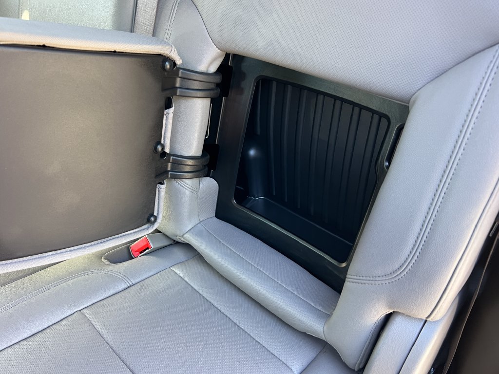 Used 2025 GMC Sierra 1500 SLT RWD image 18