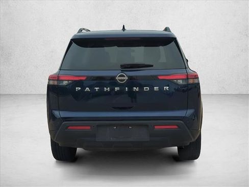 Used 2025 Nissan Pathfinder SV FWD image 6