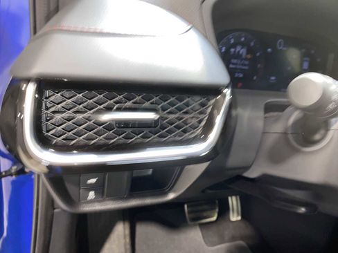 Used 2025 Acura ADX A-Spec image 24