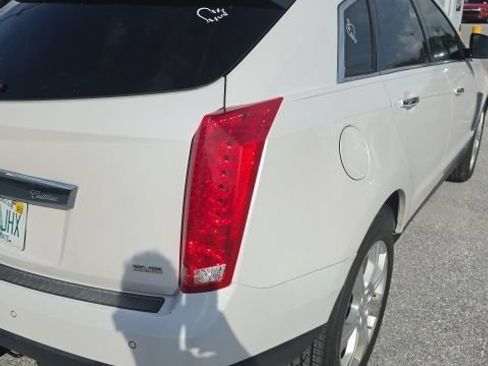 Used 2016 Cadillac SRX Performance w/ Driver Awareness Package FWD image 2