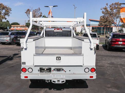 New 2026 RAM 2500 Tradesman AWD/4WD image 34